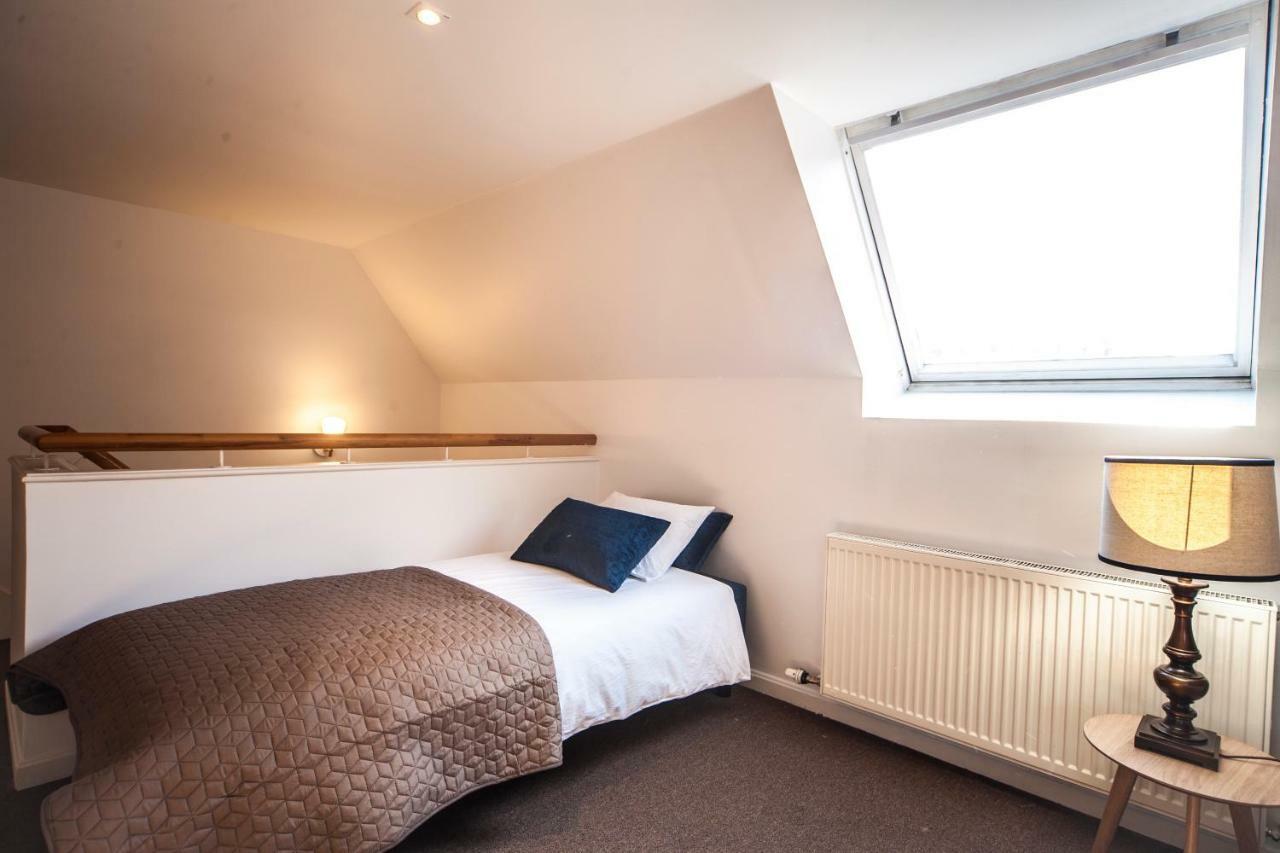 2 Level Apartments In Old Town Riga Luaran gambar