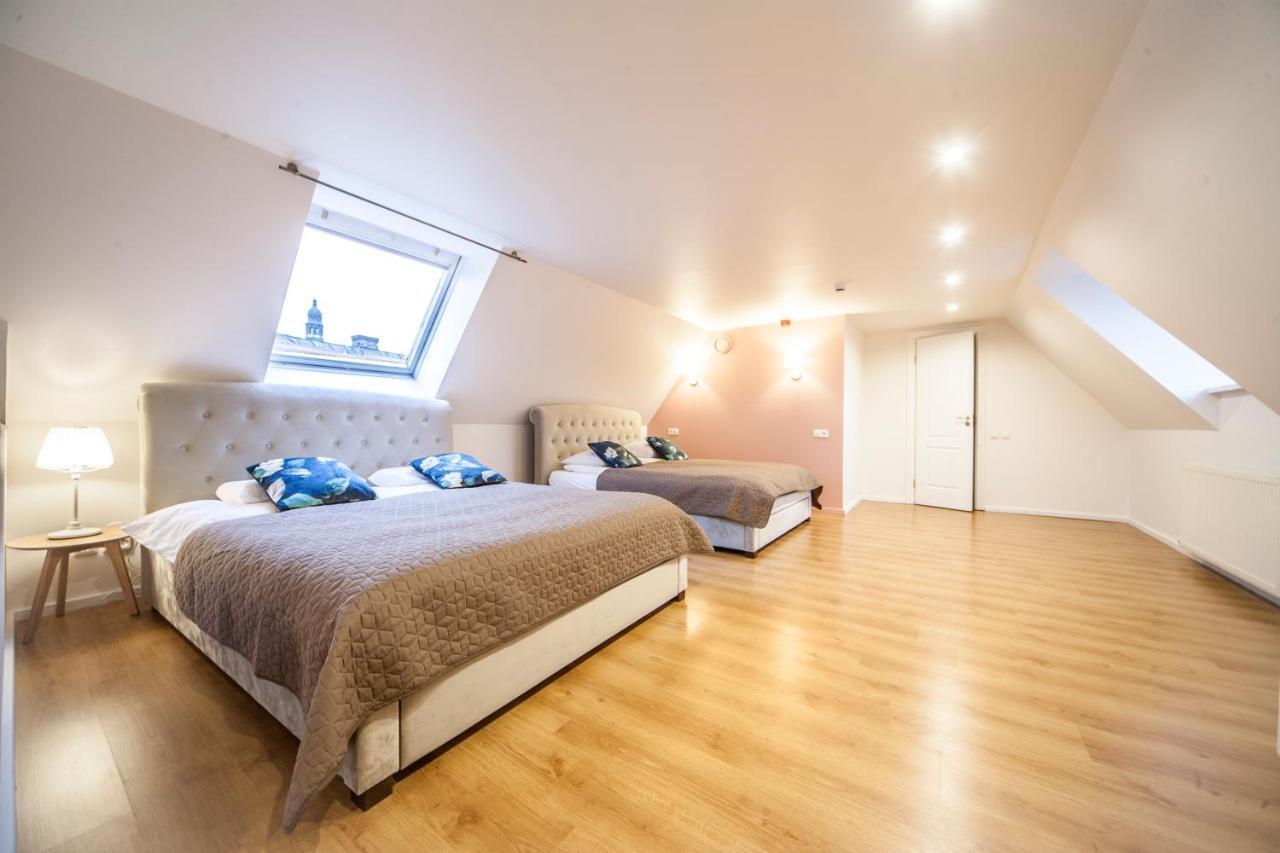 2 Level Apartments In Old Town Riga Luaran gambar